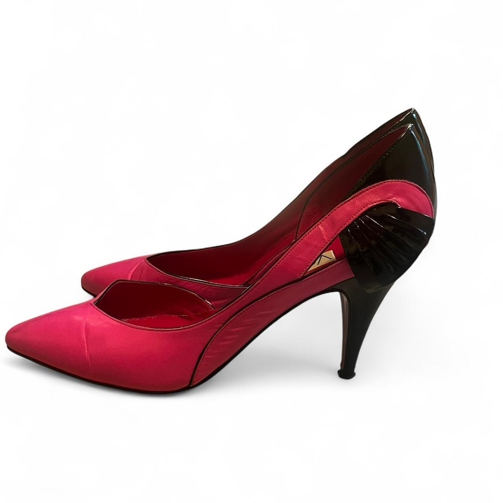 Pink and black Retro 1980's high heels